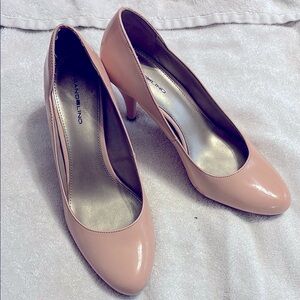 Bandolino Pink Heels Classic Pump Style “Cheers”